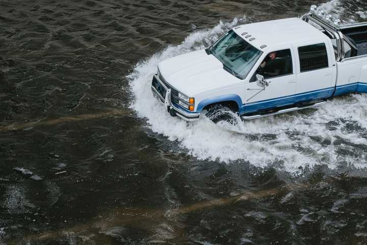 UPDATE: Water Main Break In Downtown Lowell Forces Hundreds Out Of Homes