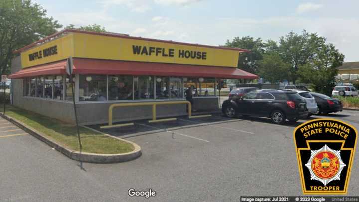 Waffle House, 1783 Airport Road, Hanover Township