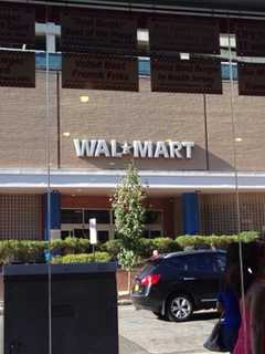 Police Search For Possibly Armed Man Who Robbed White Plains Walmart