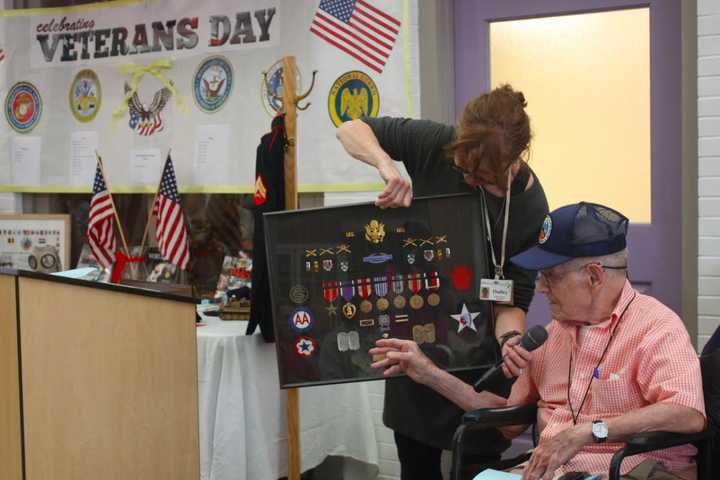 Veteran Shares Stories Of World War II At New Canaan's Waveny