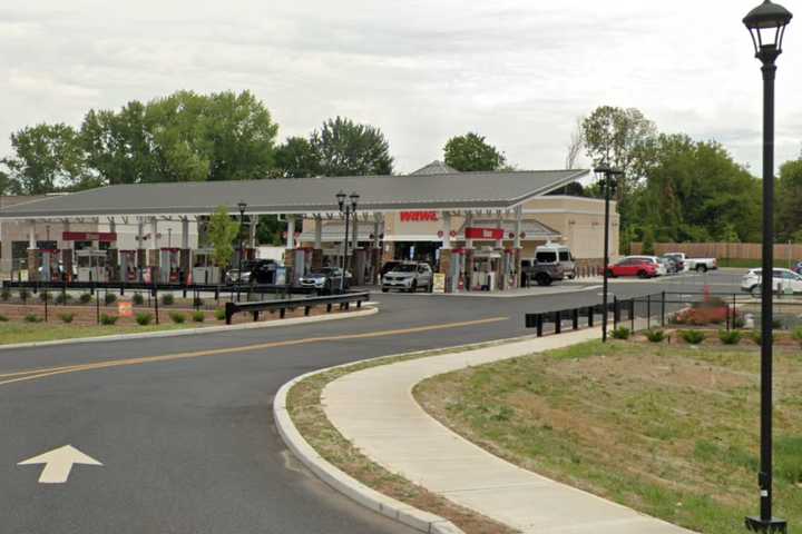 Gas Attendant Stole Thousands From Customers At Central Jersey Wawa: Prosecutors