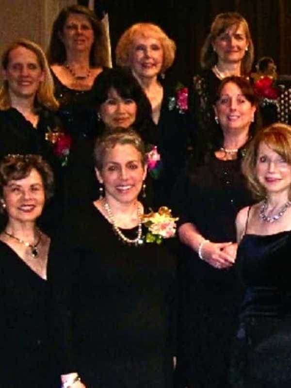 Westfair Singers Create Scholaship For High School Girls