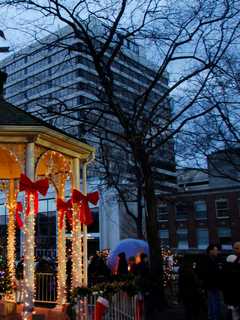 Marvel At Lights And Sounds During Holiday Fest In White Plains 