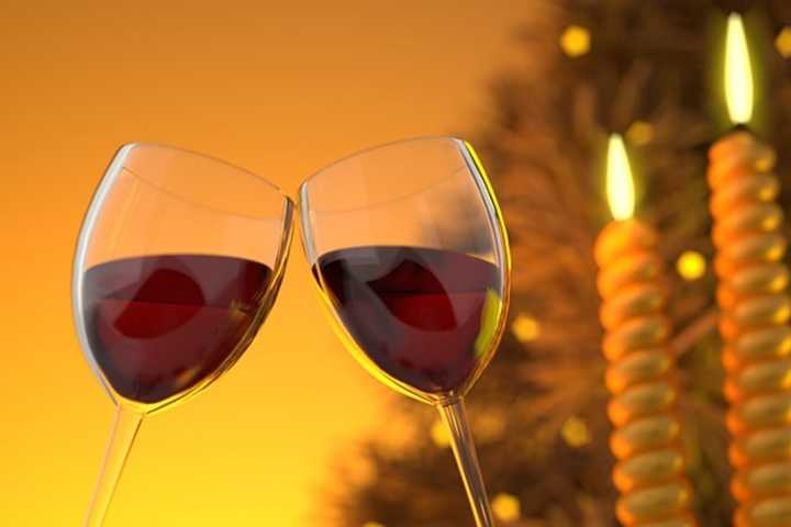 Christmas Dining: Here Are 10 Restaurants In The Spirit Of Things This Holiday Season