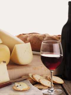 Cunneen-Hackett Arts Center Holding Wine, Cheese Tasting Event