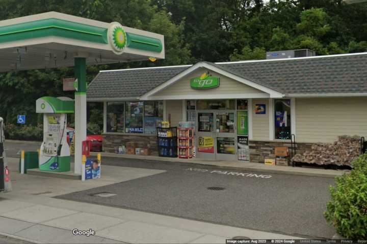 A top-prize Take 5 lottery ticket was sold at this store in Wantagh, lottery officials said.&nbsp;