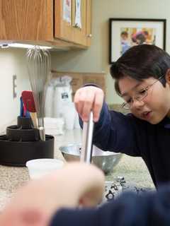Ridgefield Academy Students Get The Scoop On Making Yogurt