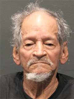 94-Year-Old Man Accused Of Inappropriately Touching Young Children In Arlington: Police