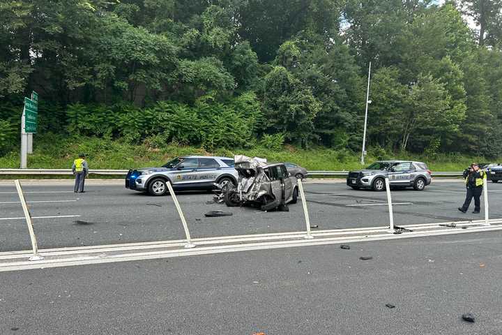 Woman Killed, 3 Injured In 5-Vehicle Crash On I-495 In Virginia: State Police (UPDATED)