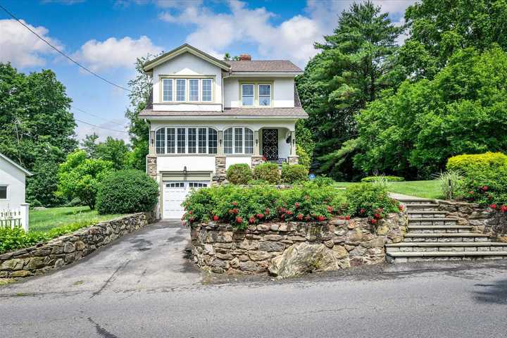 80 Grove, Harrison, NY 10528, Harrison, NY 10528