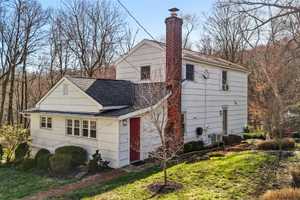 63 Deerfield Road, Katonah, NY 10536, Katonah, NY 10536
