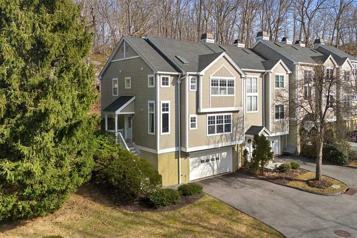 71 Park Rd Extension, Goldens Bridge, NY 10526, Goldens Bridge, NY 10526