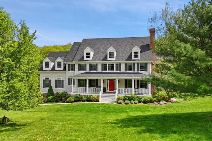 64 Sheather Road, Bedford Corners, NY 10549, Bedford Corners, NY 10549