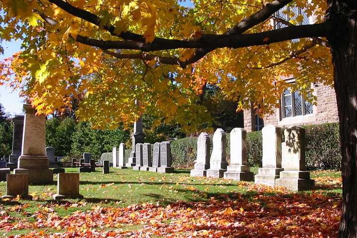 Church Hosts Spooky Historical Ghost Tour Through Cemetery