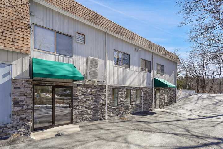 60 Goldens Bridge Road C, Katonah, NY 10536, Katonah, NY 10536