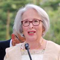 Hartsdale Woman Knighted By France For Restoring Historic House In Westchester