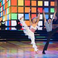 PA Celeb Dance Phenoms On 'DWTS' Tie For Third: Watch Joey Graziadei, Steve Nedoroscik Groove