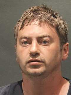Arlington Man Exposed Himself Twice, Groped Woman In Front Of Kids, Police Say