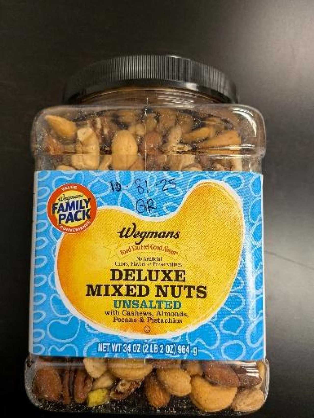 Wegmans Deluxe Mixed Nuts.&nbsp; &nbsp; &nbsp;
