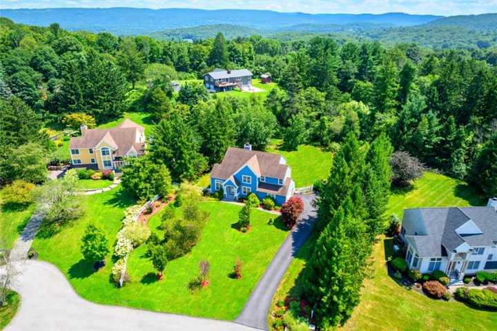 15 Stirrup Trail, Pawling, NY 12564, Pawling, NY 12564