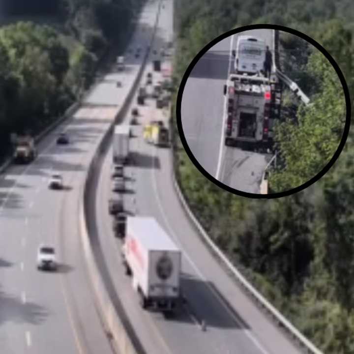 50-Foot Crash Off Bridge Along I-83 Hospitalizes Trucker: PennDOT ...