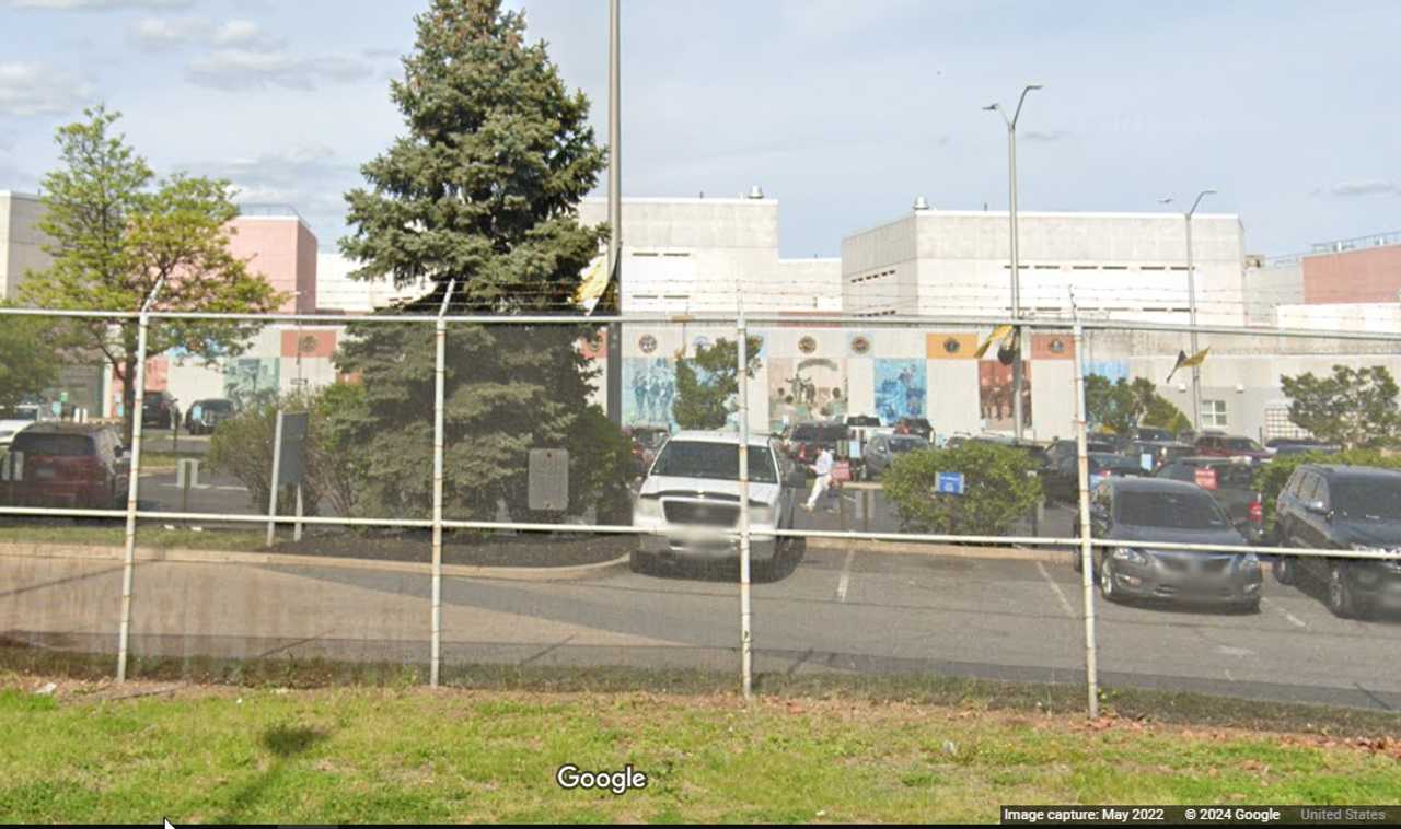 PA Prison Guard Stabbed Police WrightsvilleHellam Daily Voice