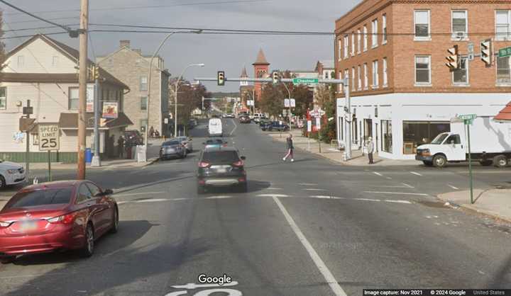 The intersection of&nbsp;South Ninth Street and Chestnut Street in Lebanon City where the pedestrian was struck.&nbsp;