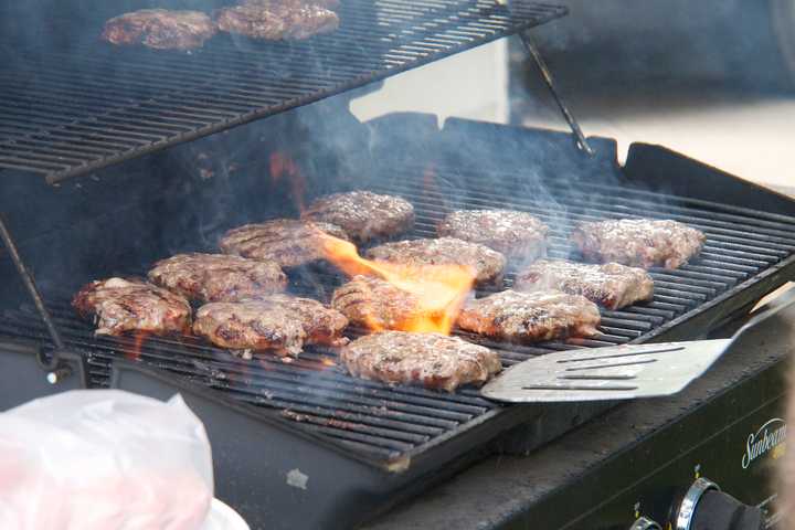 The Sizzle Starts Now: Memorial Day Weekend Heats Up Grilling Season