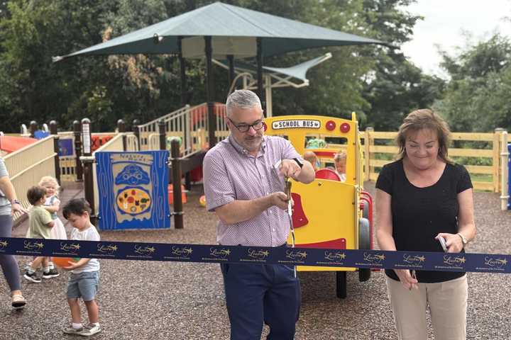 Leesburg Opens First Themed Playground At Ida Lee Park For Kids 5 And Under