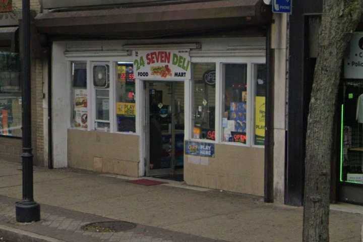 Atlantic City Convenience Store Clerk Sold Drugs, Loose Cigarettes: Police