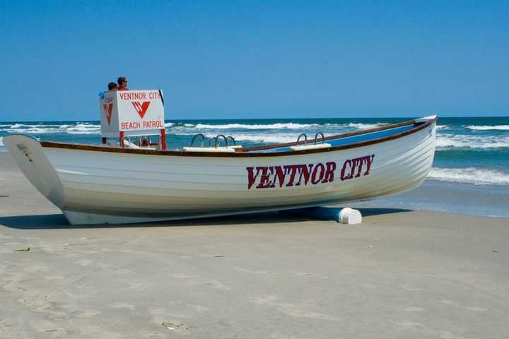 Barbed Fish Injures Ventnor City Swimmer: Beach Patrol