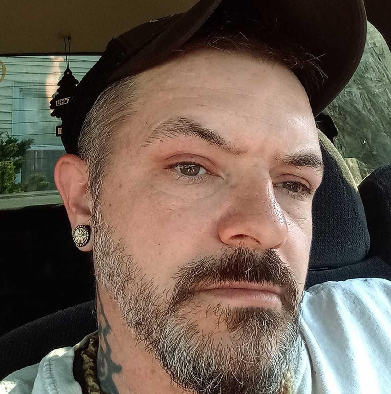 Western Mass Father Of 2 ID'd As Man Killed By Train Strike