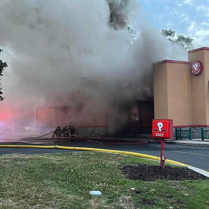 Popeyes Restaurant Catches Fire In Central Jersey, Route 35 Closed As ...