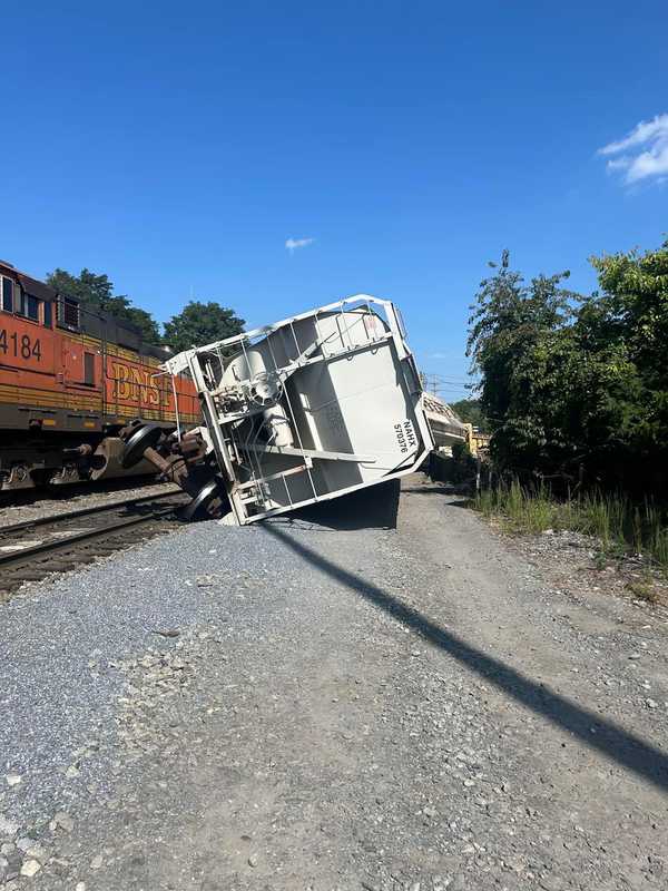 Train Derailment In Hagerstown Under Investigation 24 Hours Later