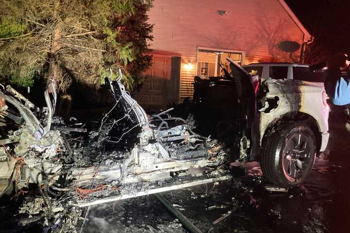 Electric Vehicle Fire Unleashes Heavy Smoke: Raritan Township Fire Company