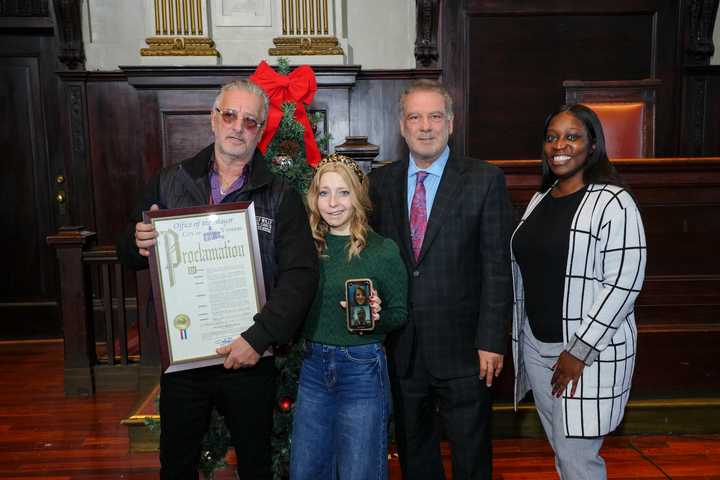 Yonkers Man's Late-Night Act Of Kindness Helps Cancer Patient Continue Treatment