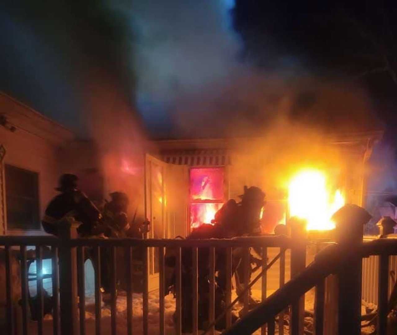 How QuickThinking Officers Slowed FastMoving New City House Fire How QuickThinking Officers Slowed FastMoving New City House Fire