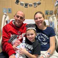 <p>Newborn baby girl Lynnlee with parents Jeffrey and Evelyn of Harrisburg and big sister seven-year-old Autumn. </p>