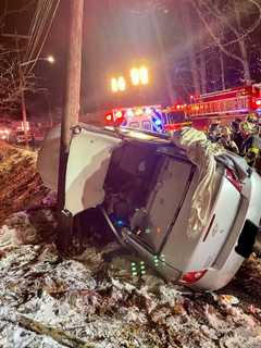 2 Pulled From Wrecked Car In Upper Nyack