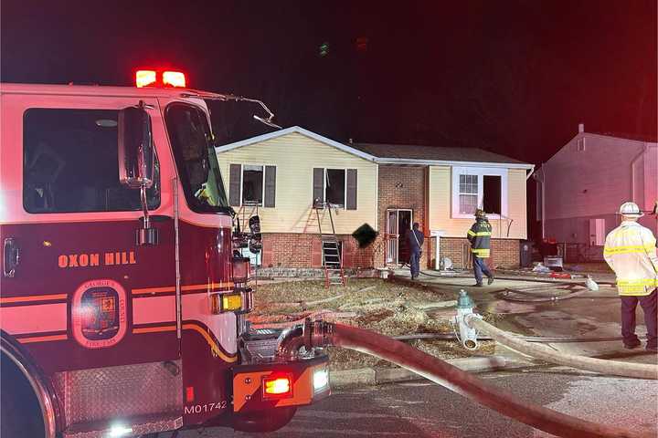 2 Dead In Prince George's County Fire, Officials Say