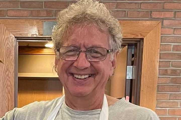 Iconic Hamilton Pizzeria DeLorenzo's Reopens With Fiery Message For Haters After Tax Seizure