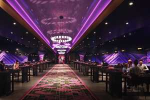 World’s Largest Indoor Putting Course Opens In Edison This Month