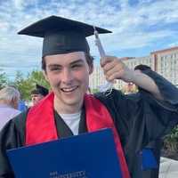22-Year-Old Dies Of Peanut Allergy Days After Graduating College