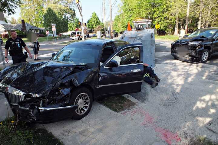 Rush Hour Crash In Glen Rock Sends 2 To Hospital, Causes Major Delays (PHOTOS)