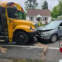 7 Children Injured In School Bus, SUV Head-On Crash In York County: Officials