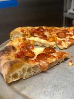 Popular Maryland Pizzeria Serving Final Slice — But You Can Still Get Their Pies