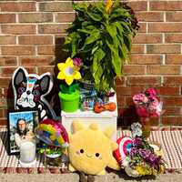 Animal Hospital Sets Up Memorial For Vet With 'Rockstar Smile' After Double Murder-Suicide