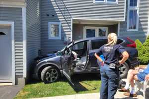 Car Crashes Into Residence In Carmel