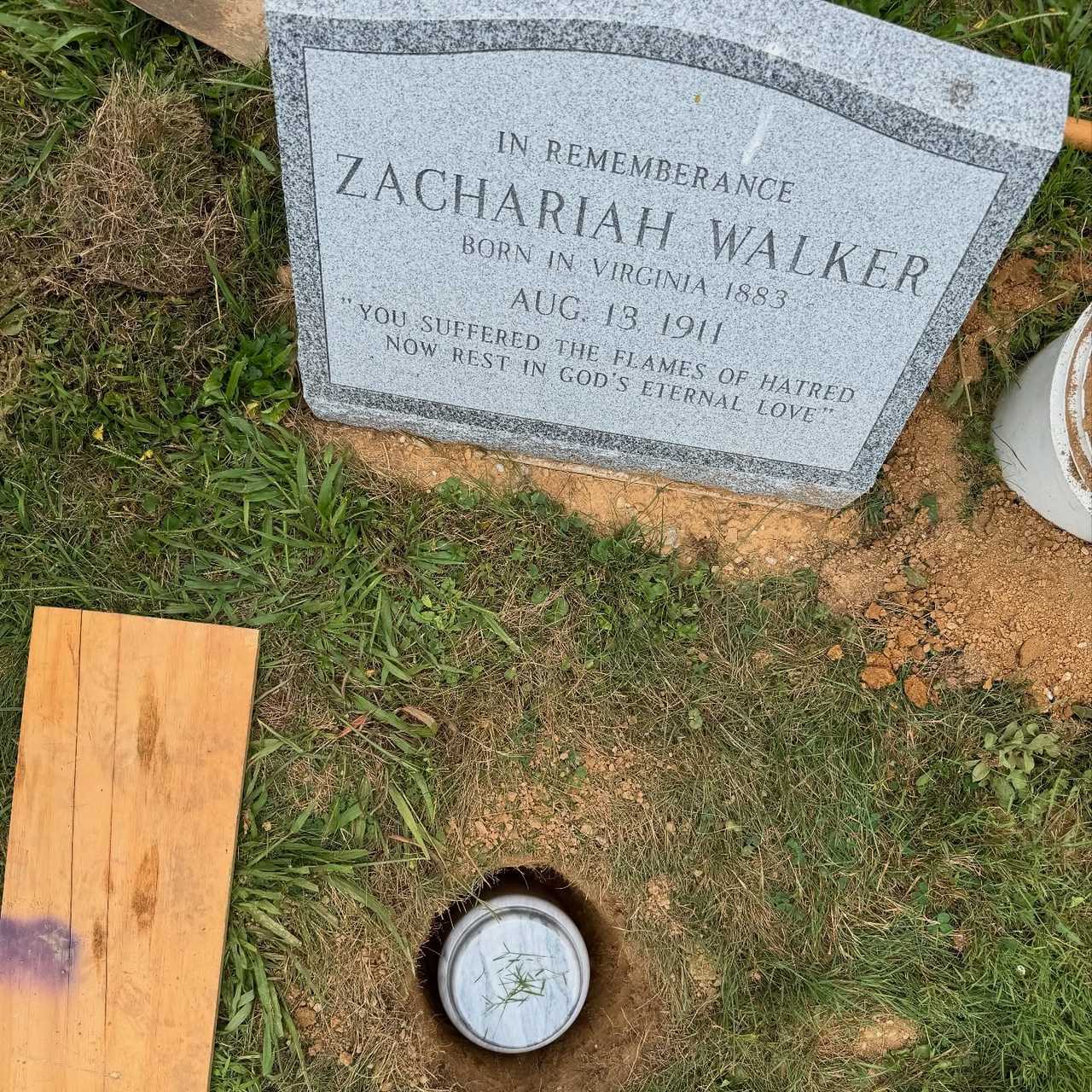 Zachariah Walker's burial. Zachariah Walker's burial.