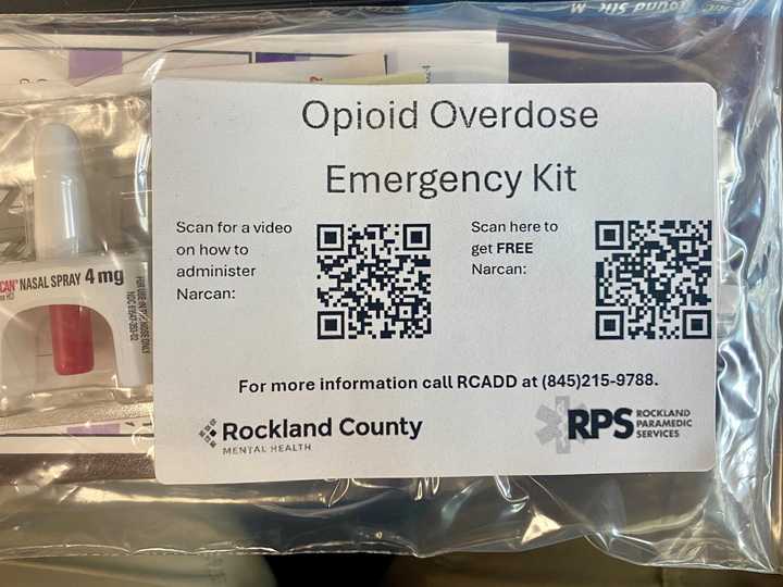 The free Narcan kits.